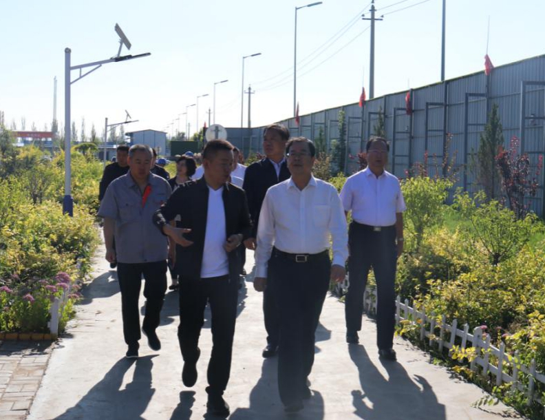 朔州市委书记在山西建投承建的朔州市一中新校区ob电竞项目调研